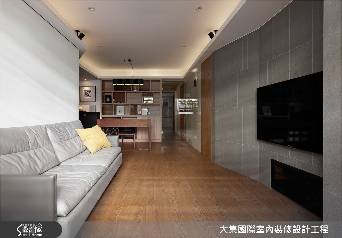 位於台北市通化街這處熱鬧的地帶，隱藏著 40 坪的老屋